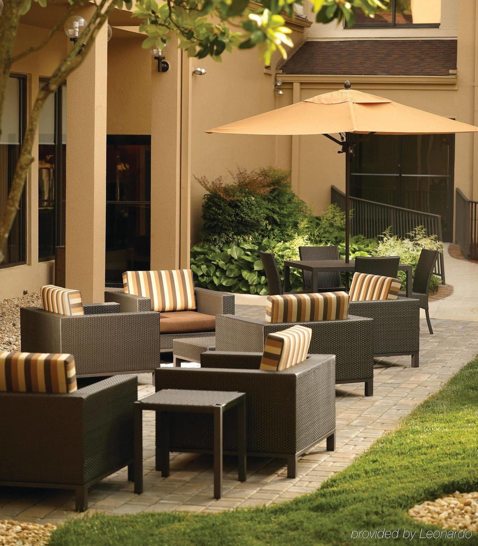 Courtyard By Marriott Atlanta Executive Park/Emory Hotel Druid Hills Bagian luar foto
