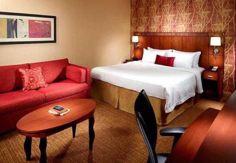 Courtyard By Marriott Atlanta Executive Park/Emory Hotel Druid Hills Bagian luar foto