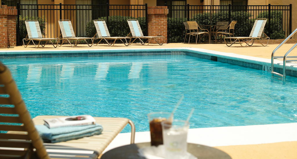 Courtyard By Marriott Atlanta Executive Park/Emory Hotel Druid Hills Bagian luar foto