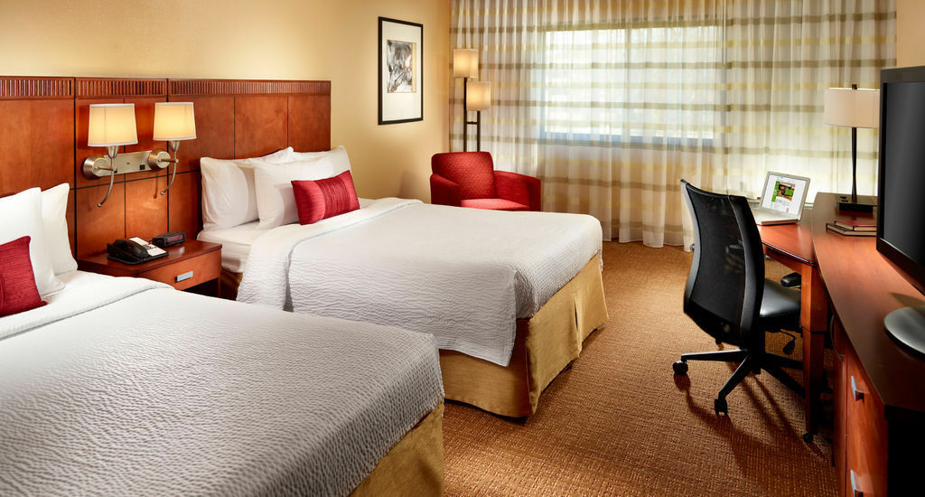 Courtyard By Marriott Atlanta Executive Park/Emory Hotel Druid Hills Bagian luar foto